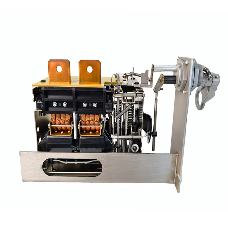 Interruptor automático monofásico 520A CSP inmerso en aceite de 125KVA vista frontal de la maneta