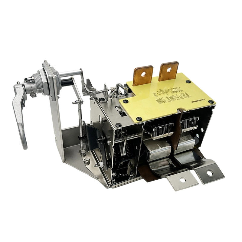 Monofásica 700A CSP con montaje lateral curvo de 167KVA